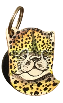 Hand-painted leopard face keyholder.